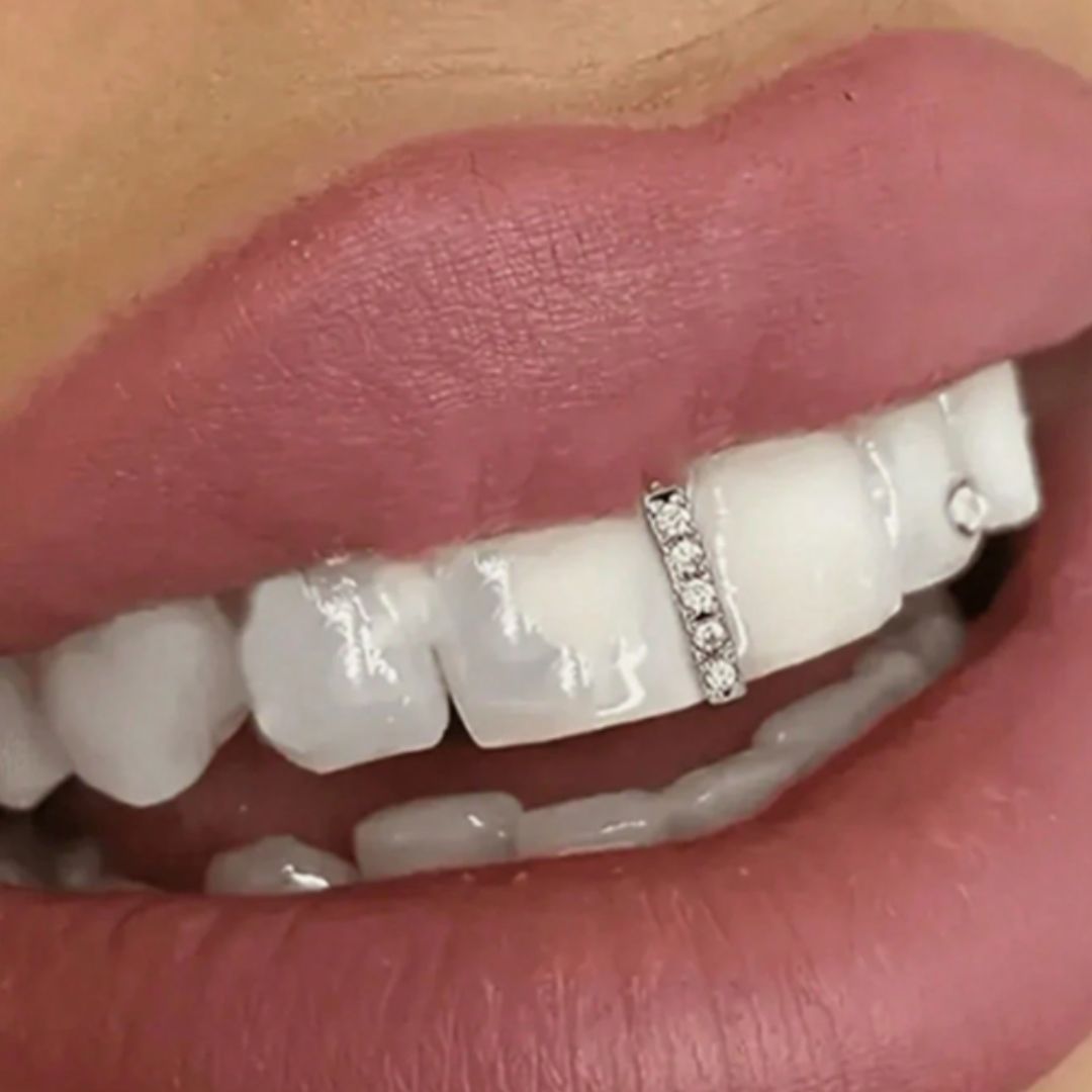 ShopGomad Tooth Cuff (Grill) with Vertical Gold Bar Hip Hop Teeth Grillz  l TEETH CUFF 🦷